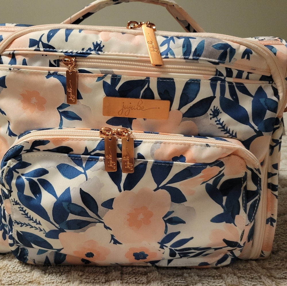Ju-Ju-Be whimsical waterfall diaper bag